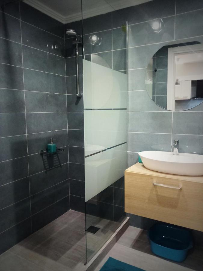 Suite Apartment Athens Center, Metro Metaxourgeio Exteriör bild